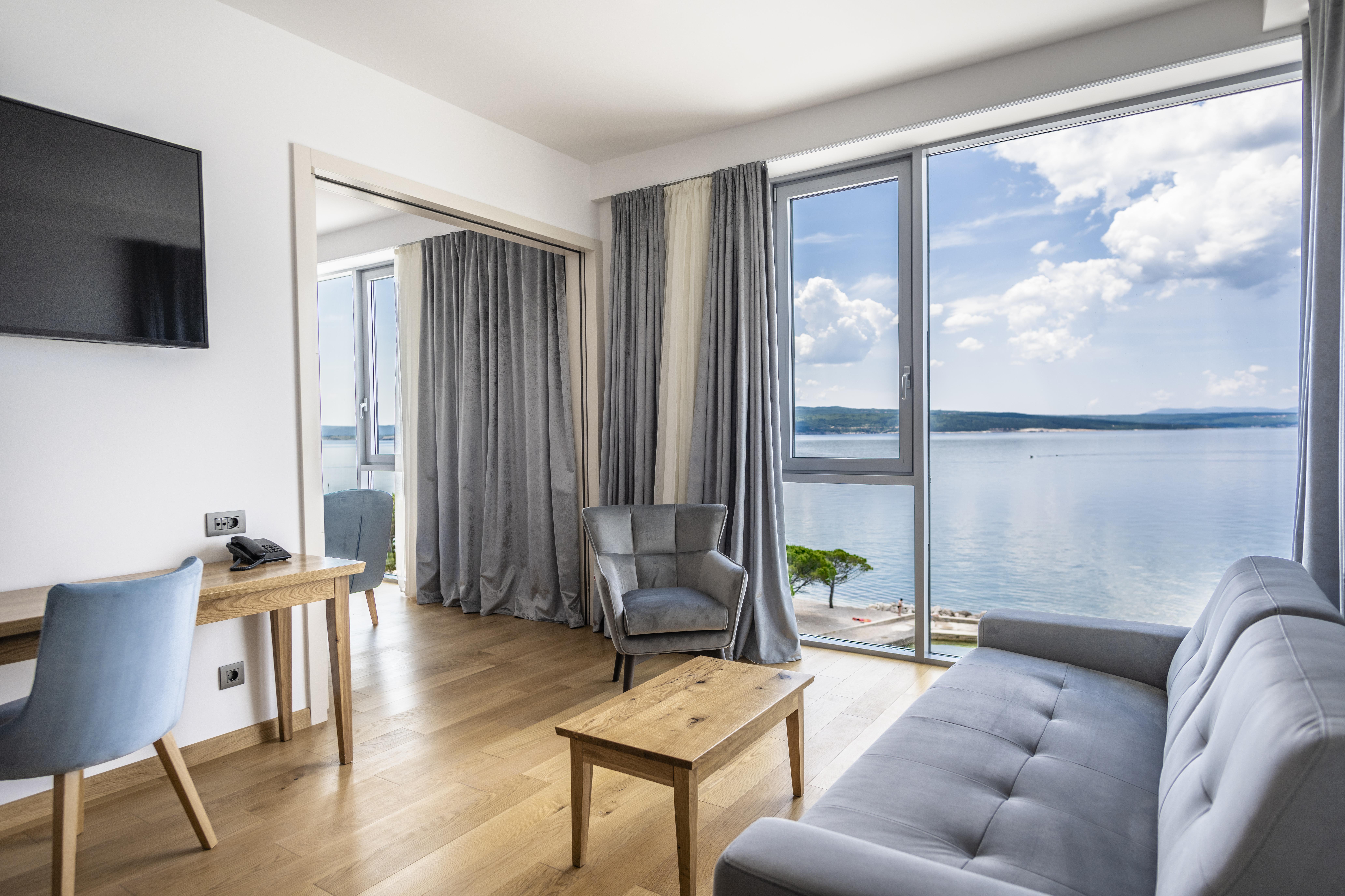 Hotel Miramare Crikvenica Bagian luar foto
