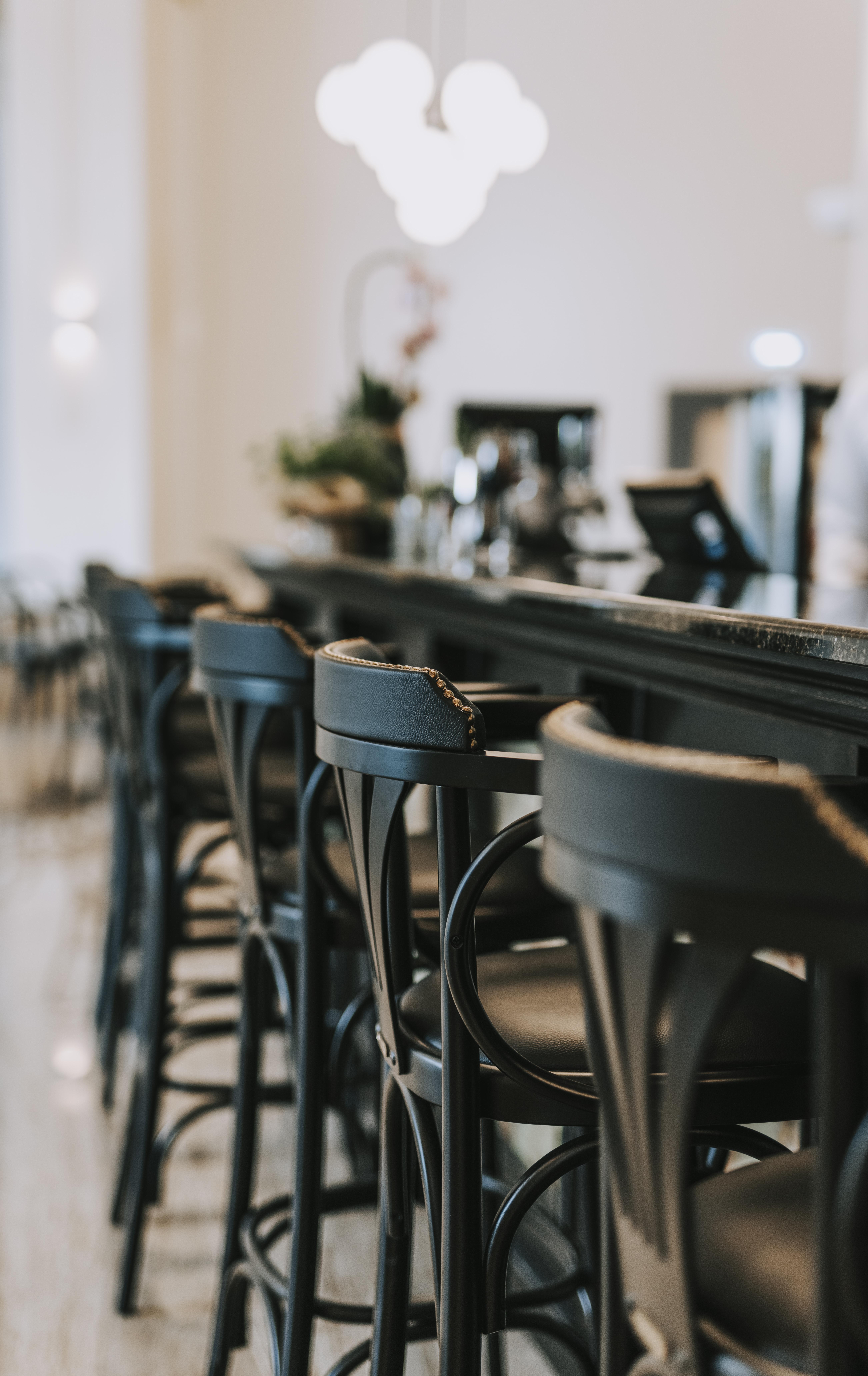 Hotel Miramare Crikvenica Bagian luar foto Bar stools