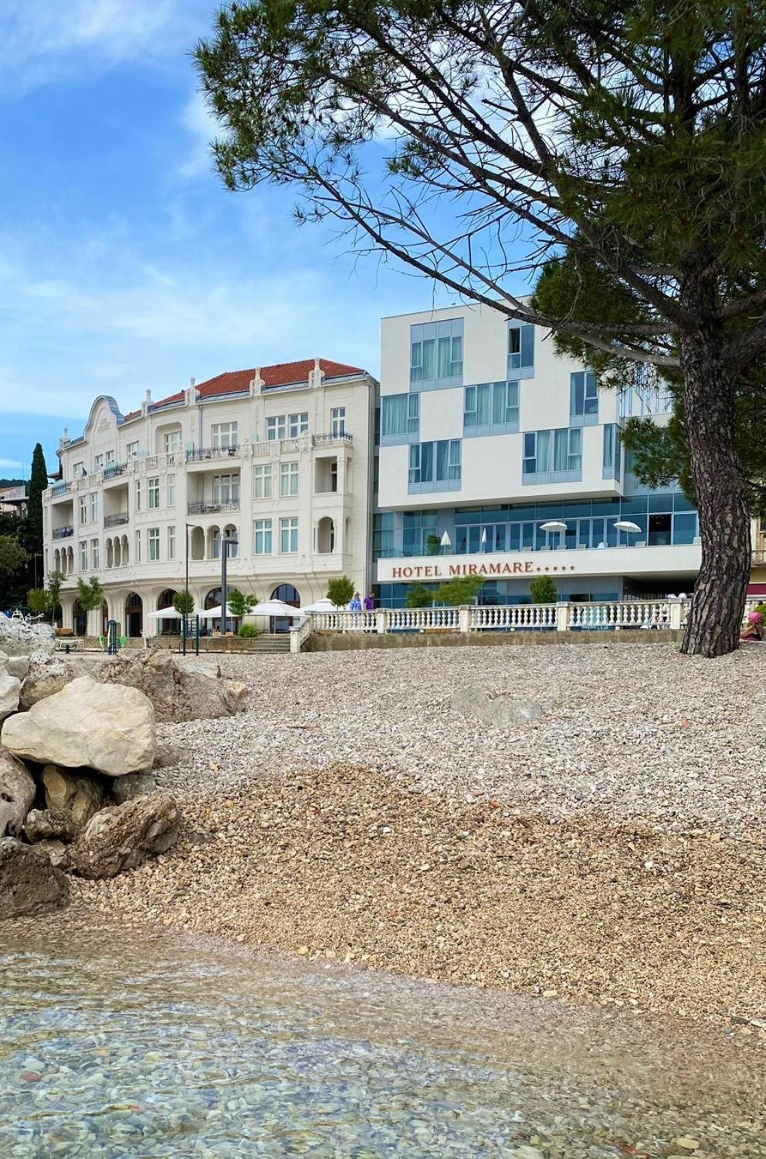 Hotel Miramare Crikvenica Bagian luar foto